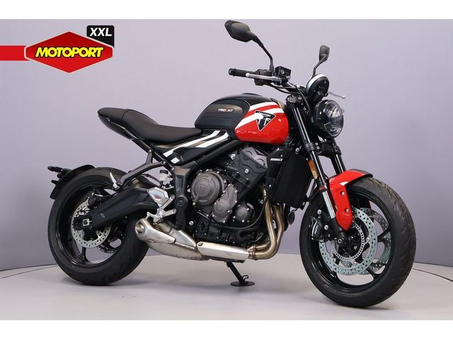 triumph - trident-660