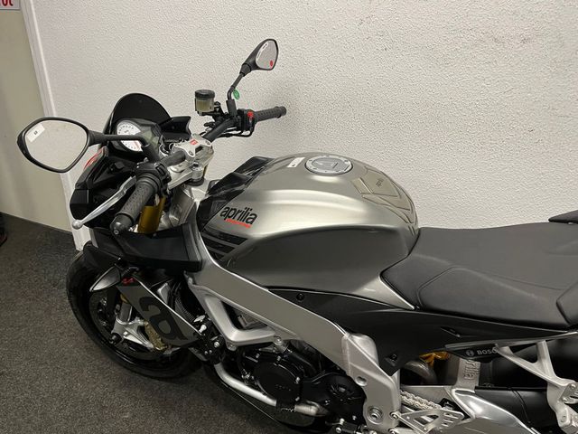 aprilia - tuono-v4-r-aprc