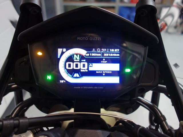 moto-guzzi - v-85-tt