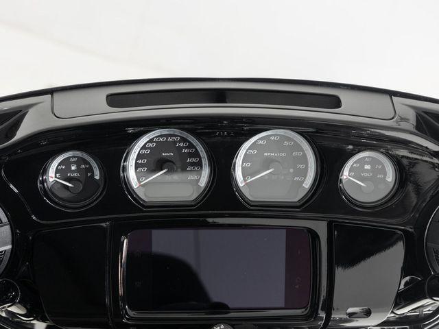 harley-davidson - electra-glide-ultra-limited-flhtk