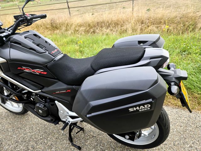 honda - nc-750-x-dct