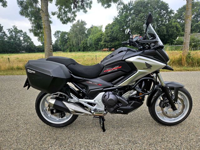 honda - nc-750-x-dct