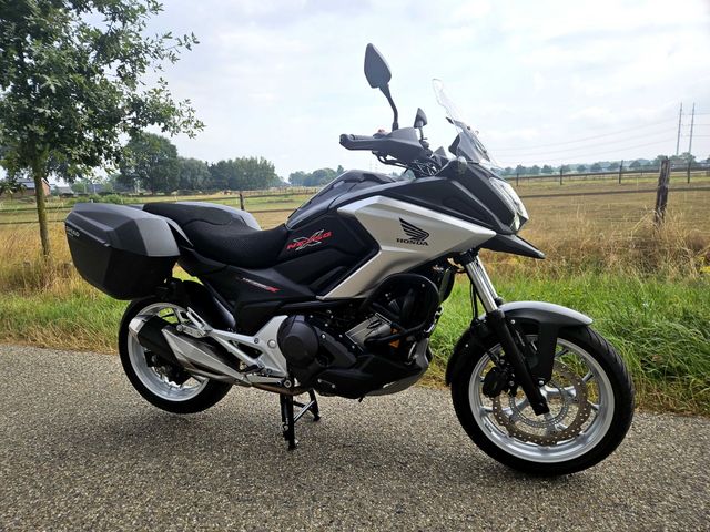 honda - nc-750-x-dct