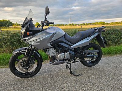 SUZUKI V-STROM DL 650 ABS – foto 2