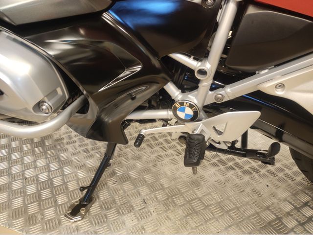 bmw - r-1200-rt
