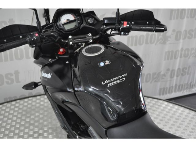 kawasaki - versys-650-abs