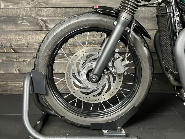 triumph - bonneville-bobber