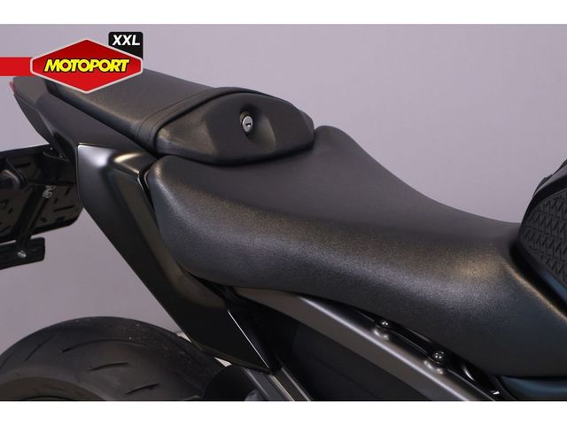 yamaha - mt-09-y-amt