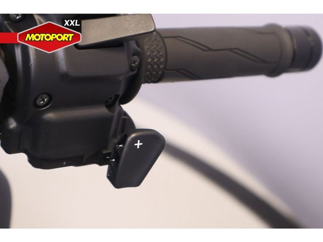 yamaha - mt-09-y-amt