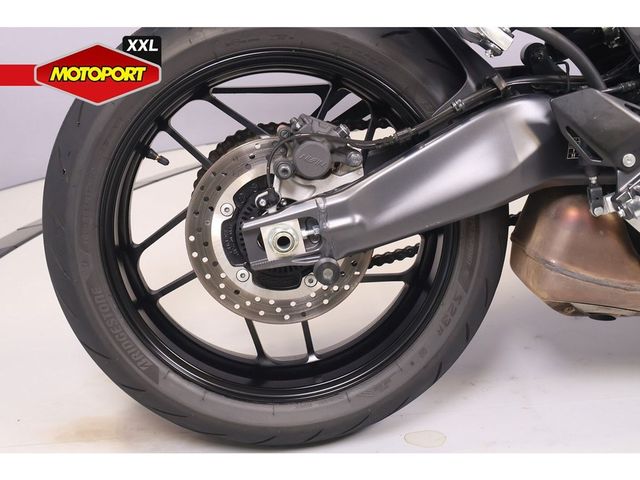 yamaha - mt-09-y-amt