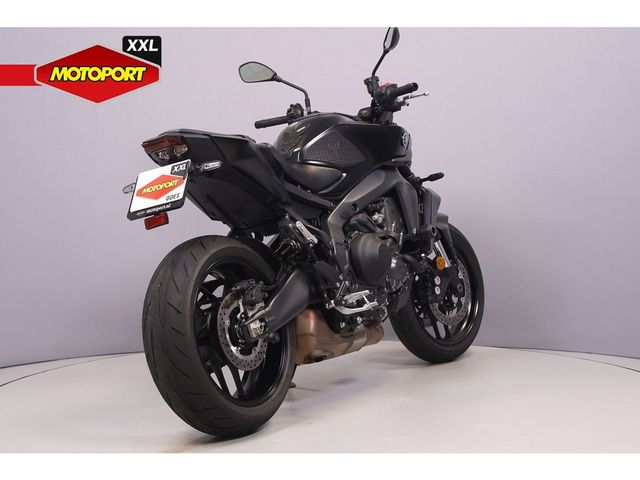 yamaha - mt-09-y-amt