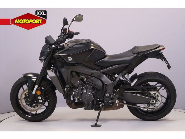 yamaha - mt-09-y-amt