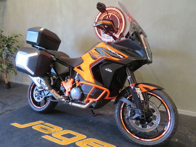 ktm - 1290-super-adventure-s