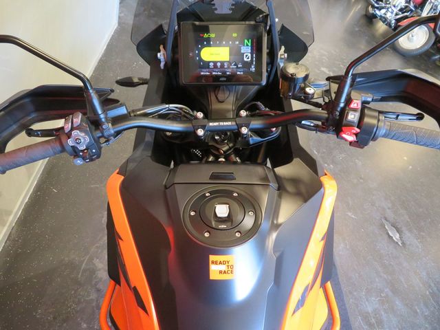 ktm - 1290-super-adventure-s