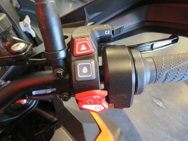 ktm - 1290-super-adventure-s