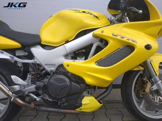 honda - vtr-1000-f-firestorm