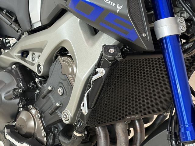 yamaha - mt-09-abs
