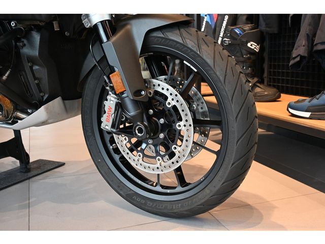 bmw - r-1300-gs-adventure-trophy