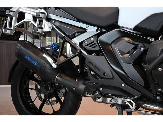 bmw - r-1300-gs-adventure-trophy