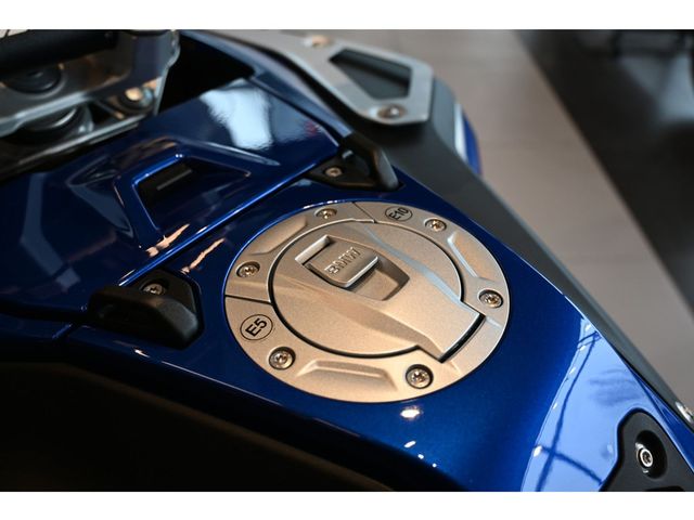 bmw - r-1300-gs-adventure-trophy