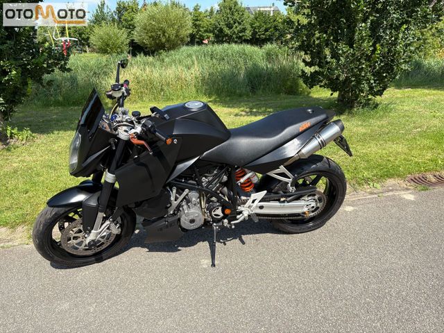 ktm - 990-super-duke
