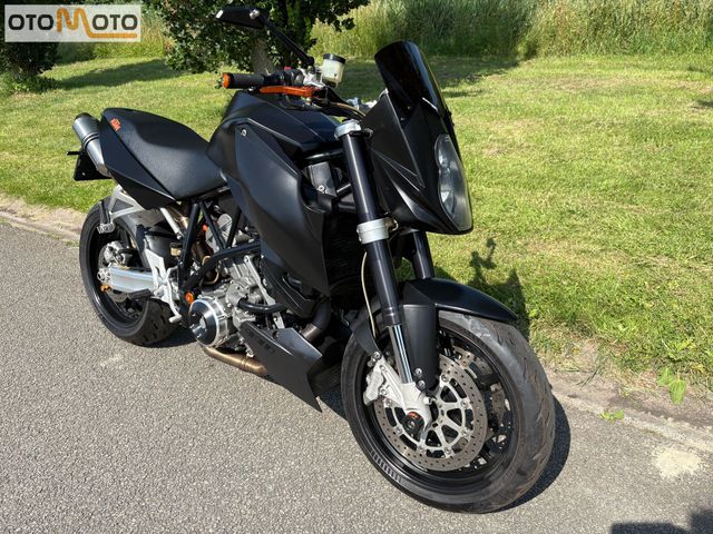 ktm - 990-super-duke