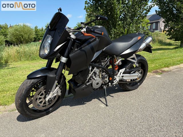 ktm - 990-super-duke
