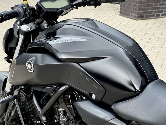 yamaha - mt-07-abs