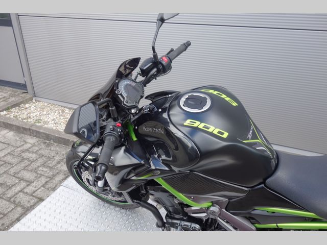 kawasaki - z900