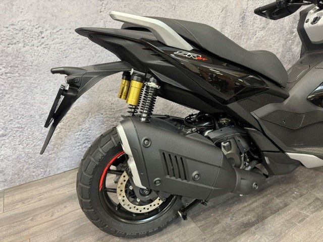 aprilia - sr-gt-400