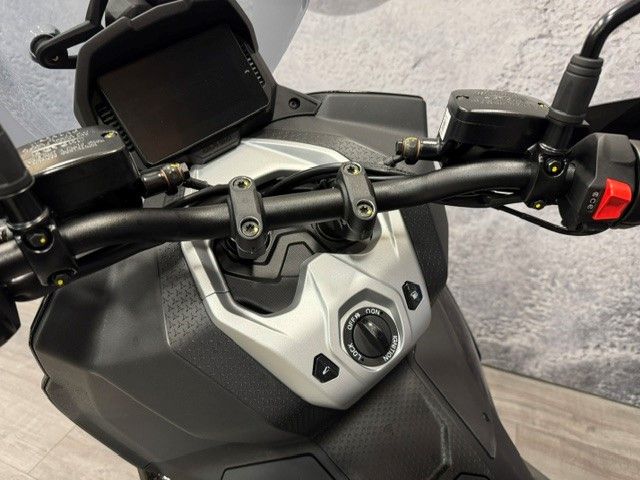 aprilia - sr-gt-400