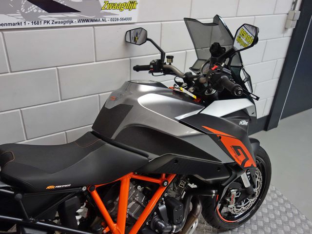 ktm - 1290-super-duke-gt