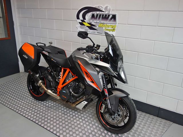 ktm - 1290-super-duke-gt
