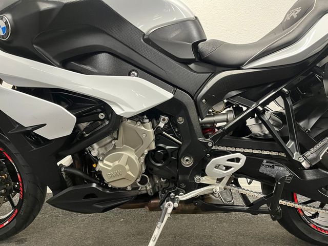 bmw - s-1000-xr