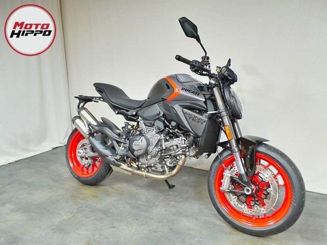ducati - monster