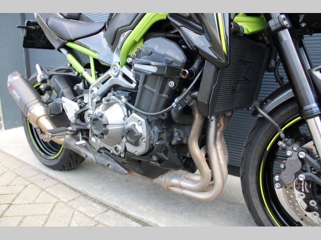 kawasaki - z900