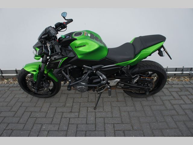 kawasaki - z650