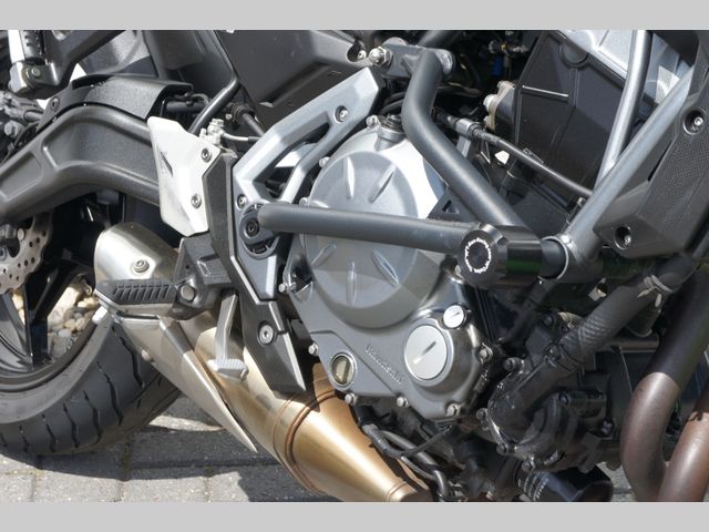 kawasaki - z650