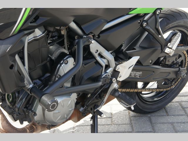 kawasaki - z650