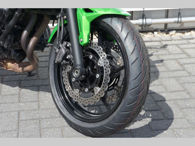 kawasaki - z650
