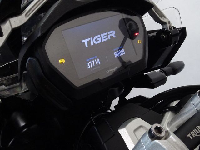 triumph - tiger-1200-xca
