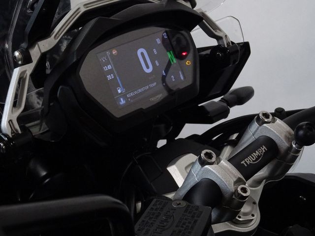 triumph - tiger-1200-xca