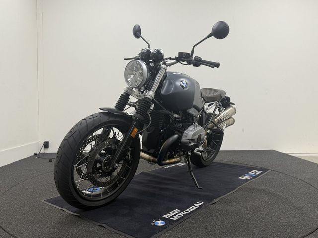 bmw - r-nine-t-scrambler