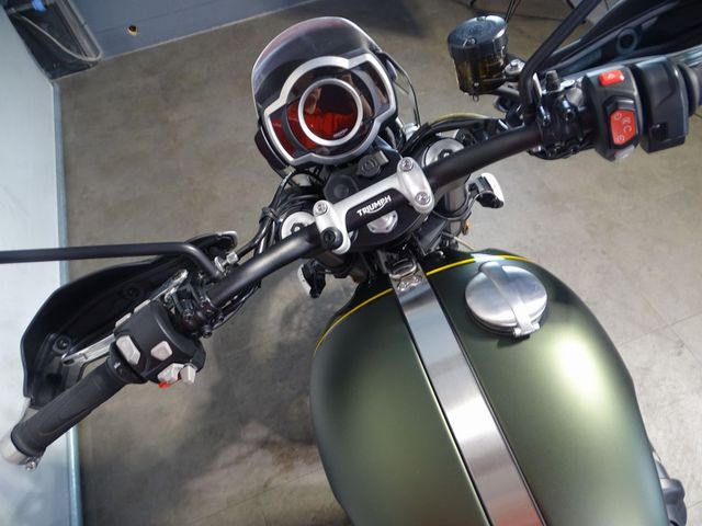 triumph - scrambler-1200-xc