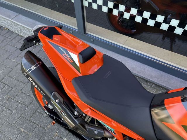 ktm - 890-duke-gp