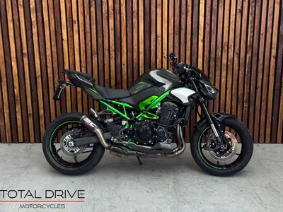 KAWASAKI Z900 – foto 3