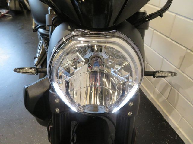 ducati - monster-1200-r