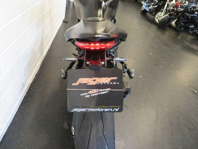 ducati - monster-1200-r