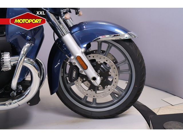 bmw - r-18-transcontinental