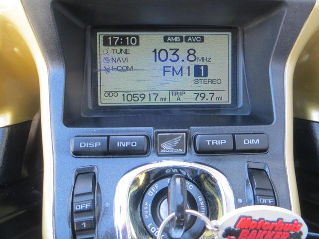 honda - gl-1800-goldwing-c-abs